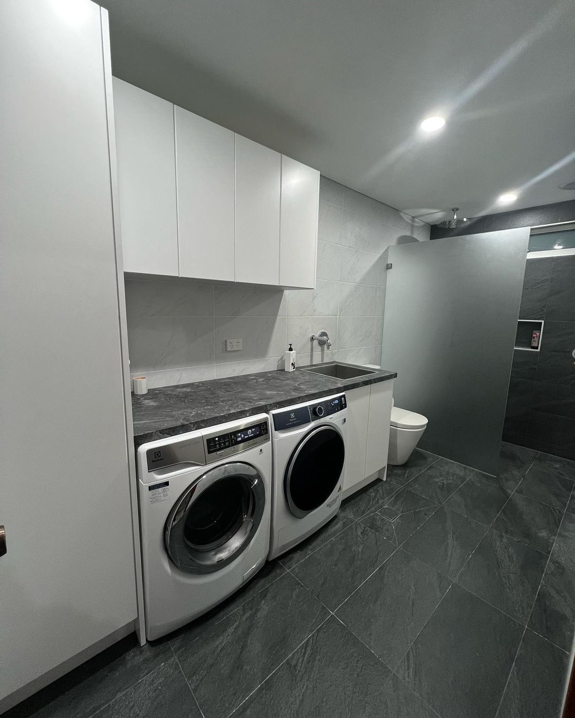 Integrated laundry after